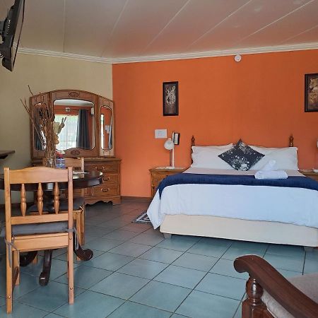 Amigos Bed & Breakfast - No Loadshedding Mbombela Eksteriør billede